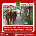 Kegiatan Apel Senin Pagi di Halaman Kantor Diskan